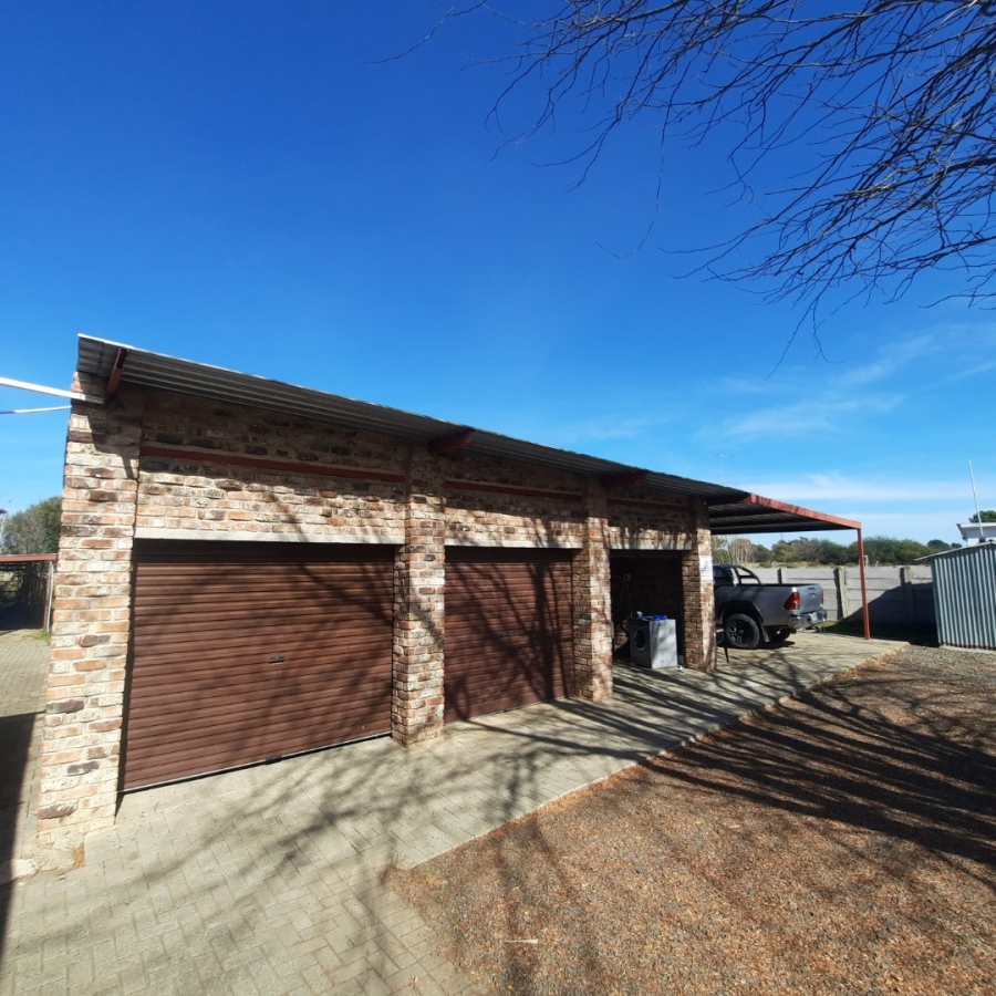 3 Bedroom Property for Sale in Estoire Free State